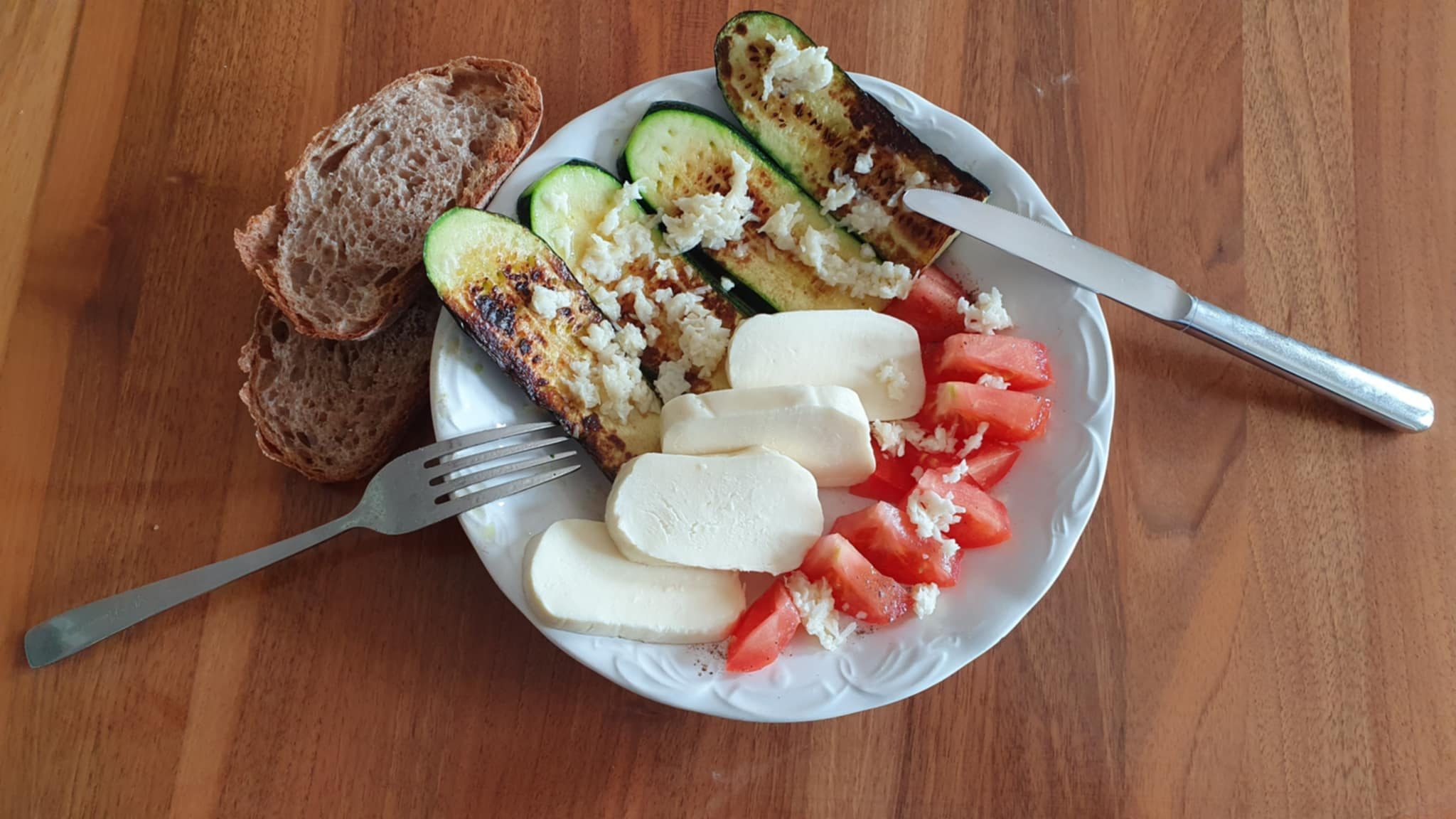 cukkini_paradicsom_feta